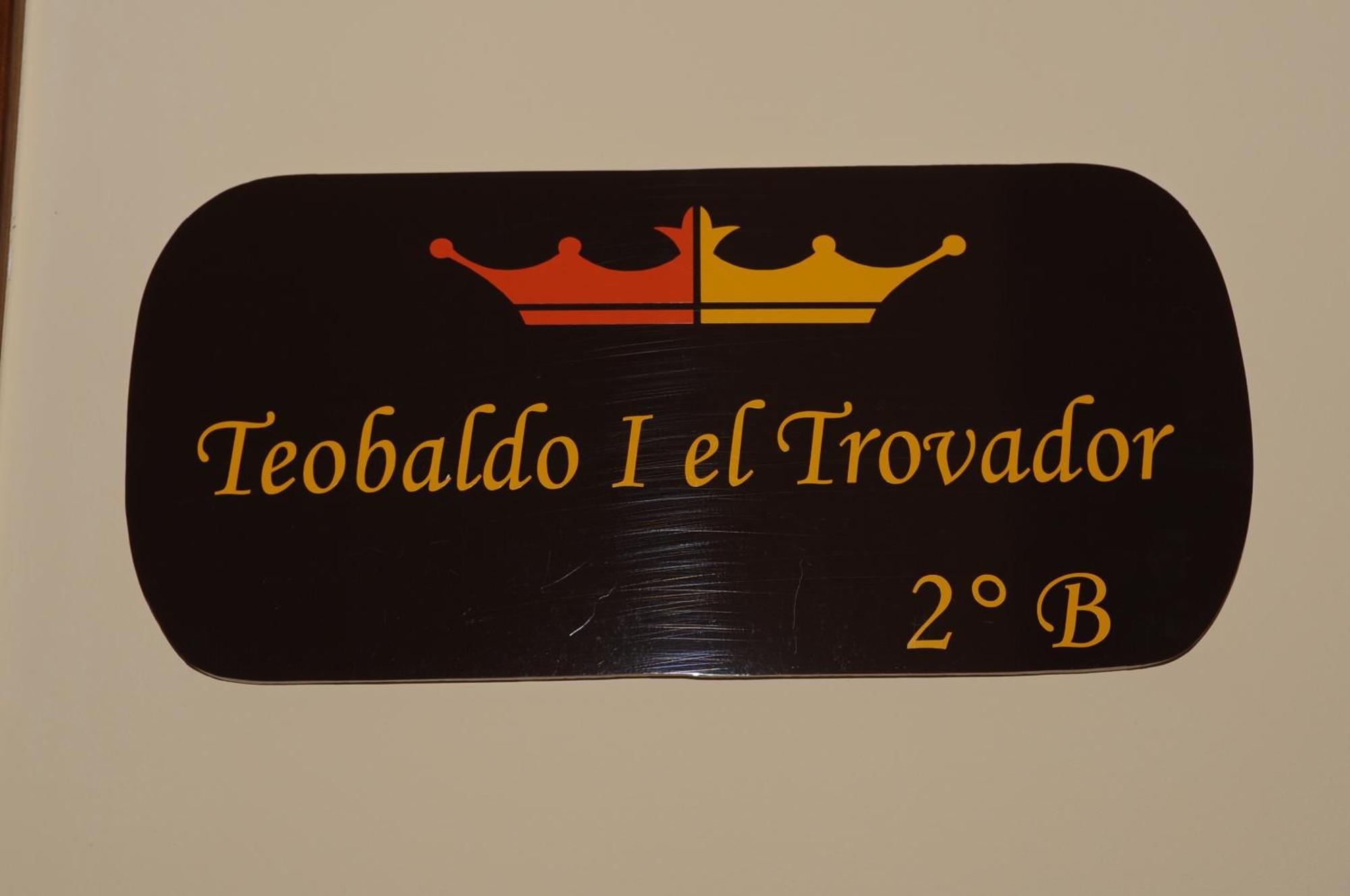 Edificio Reyes La Adrada
